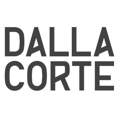 Dalla corte